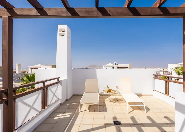 Isadora فيلة بلايا بلانكا